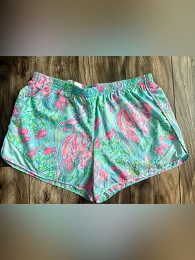 Lilly Pulitzer Luxletic Shorts